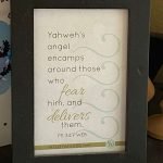 Picture of Psalm 34:7 printable in a frame